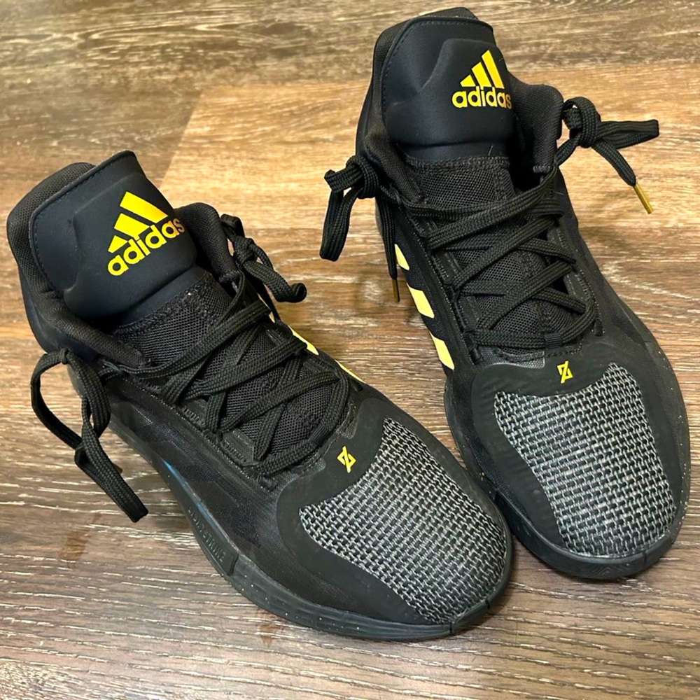 Adidas D. Rose Sneakers